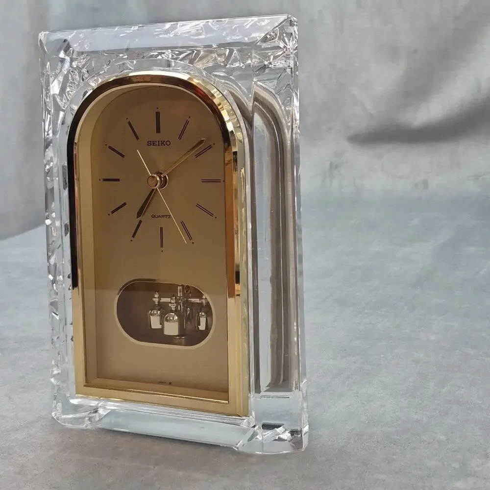 Vintage Seiko Cut Glass Quartz Lead Crystal Desk Clock w/ Pendulum QQZ127S Japan
